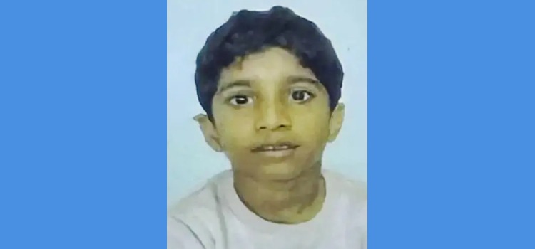 മാതാവ് ചക്ക മുറിക്കുമ്പോള്‍ കത്തിക്ക് മുകളില്‍ വീണ് എട്ടു വയസുകാരന്‍ മരിച്ചു